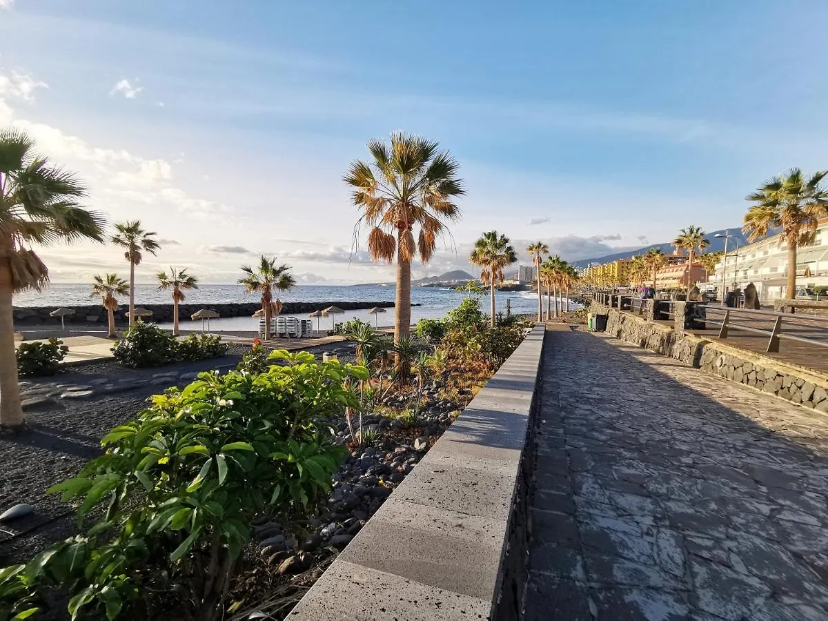 Home2Book Stunning Apartment Candelaria, Terrace